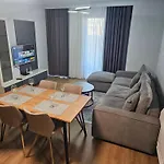 Amara Apartment